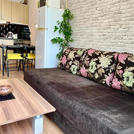 Apartment Budget Holiday First Sea Line Coast *