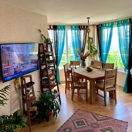Europe First Sea Line Coast Apartment